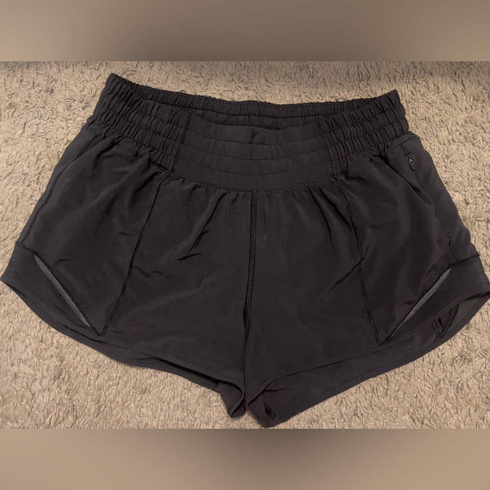 Lululemon Athletica Black High-Rise 2.5” Hotty Hot Shorts